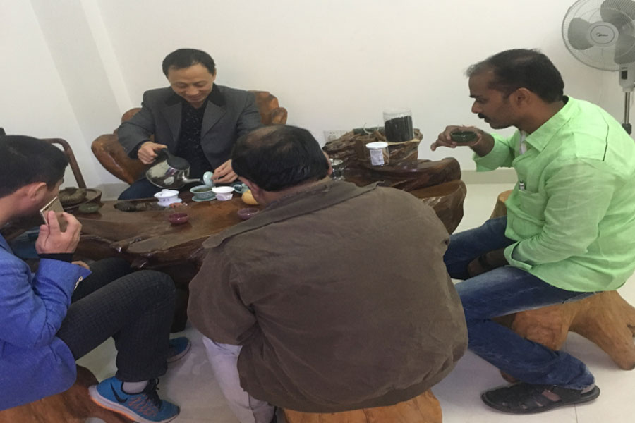 زيارة العملاء