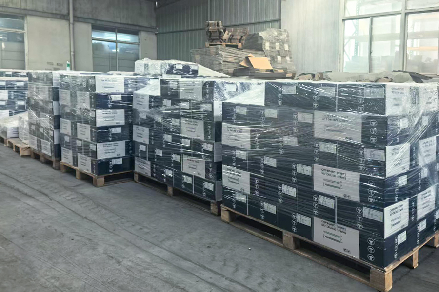 التعبئة والتغليف والتخزين